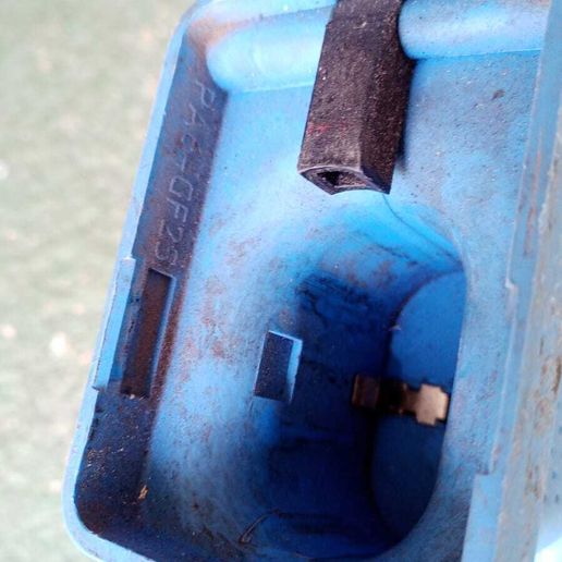 IMG-20221009-WA0001.jpg Gesipa accubird bosch liion adapter