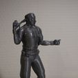 c004.jpg Mortal Kombat 3 Stryker Statue