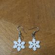 20211129_222413.jpg Christmas Flake Earrings
