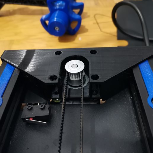 IMG_20240115_014030.jpg Creality CR-10 Smart Z Axis Stepper Motor Damper Mount