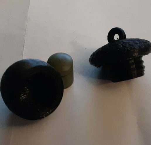 20200318_173643.jpg Geocache Bolota - Recipiente com rosca