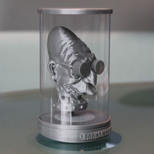 IMG_0043_display_large.jpg Professor Farnsworth