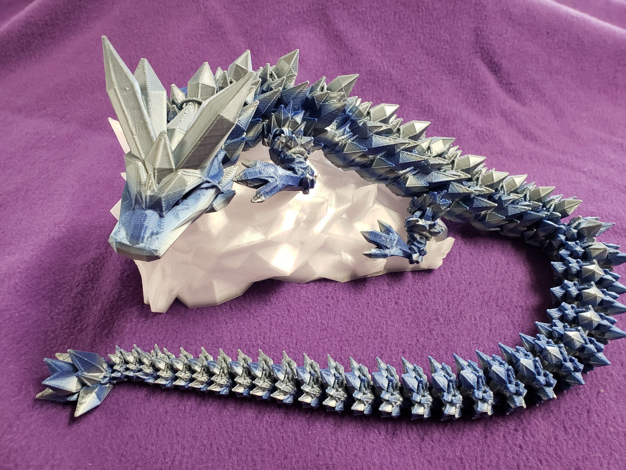 Produktbild von 3D-gedruckter Artikulierter Kristall-Drache – Leuchtet Im Dunkeln, Voll Beweglich