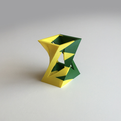 Capture_d_e_cran_2016-09-05_a__13.45.19.png STL file Twisted Box Vase (Dual Extrusion / 2 Color・Model to download and 3D print