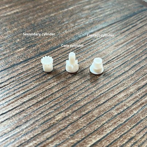 Button-parts.jpg Maglite torch button (tested with 3-4-5D torches) / Ball-pen type switch button kit