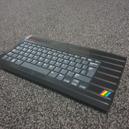 ➕ ZX Spectrum Plus case raspberry pi 400 / keyboard・Free
