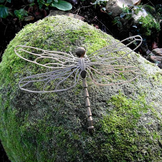Dragonfly 3D puzzle v3