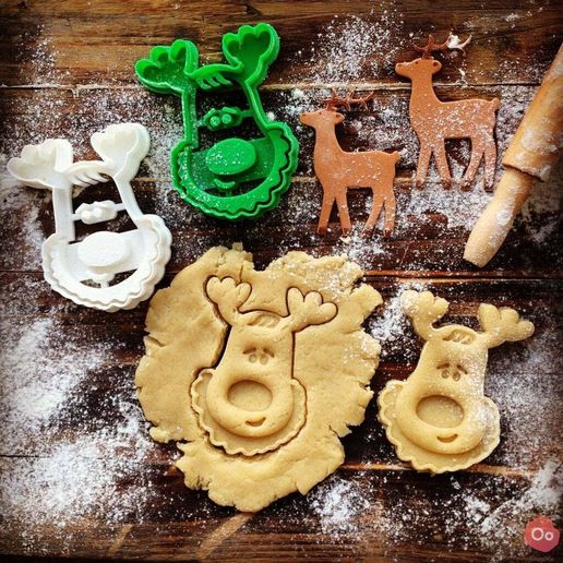 Rudolph_the_Reindeer_Cookie_Cutter_2.jpg Cortador de bolachas de Natal em forma de bastão doce