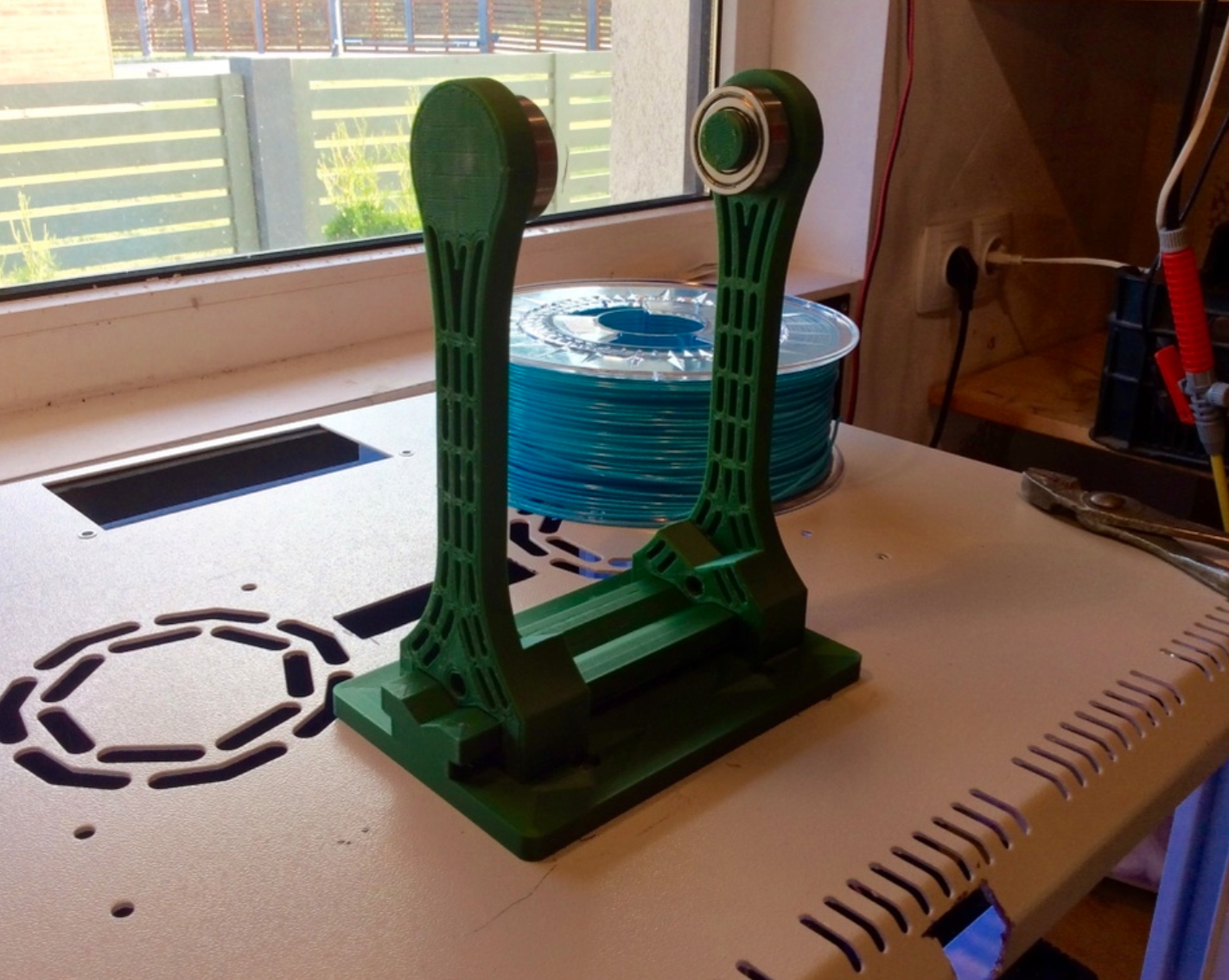Capture d’écran 2017-10-19 à 15.52.17.png Download free STL file Art Deco style spool holder with bearings • 3D printing object, Opossums