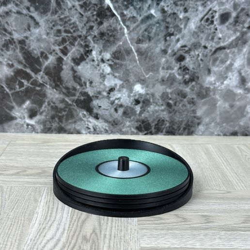 img_3607.jpeg Conjunto de porta-copos e prateleiras para CD / disco compacto