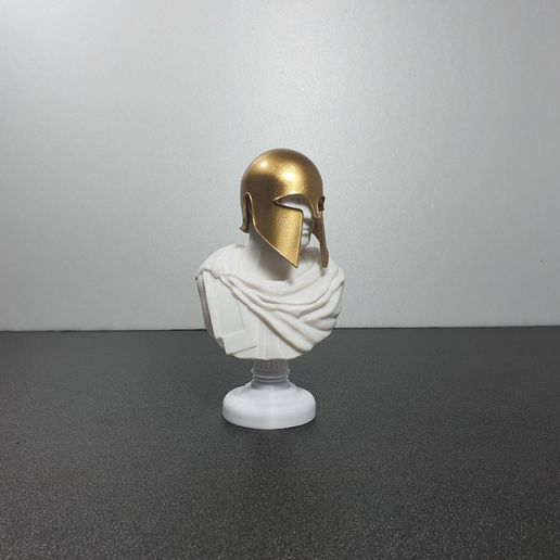 Pic-5-1.jpg Free 3D file Greek bust and Corinthian Helmet Bundle・Model to download and 3D print, BlueSand