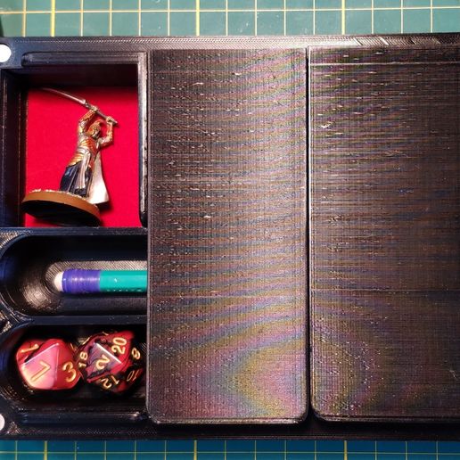 IMG_20190407_194718.jpg Ultimate DnD Box