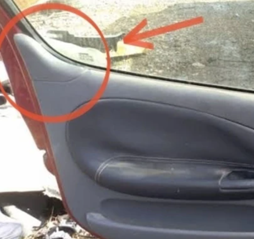 Renault Megane 1 Coupe Interior Door Corner Trim Triangle / Mirror Cover - High-Resolution 3D Scan (STL)