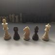 IMG_20191218_130201.jpg Weighted Staunton DGT Chess Set