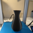 vase-1.png 3D 打印花瓶 STL - 现代螺旋玫瑰花瓶 - 3D 打印家居装饰文件