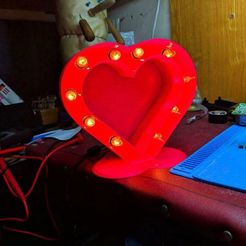 STL file lampe ballon coeur bonne nuit les petits 🔦・3D printer design to  download・Cults