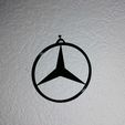 IMG_20200414_201101.jpg Mercedes Logo with mount for wall