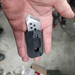 Remix de : Carrot Gravity Toy Knife Generation 2 (Sans vis ni colle)