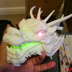 DSC_0340_display_large.JPG Descargar archivo STL gratis Dragon Head - Con ojos y boca brillantes・Modelo para la impresora 3D
