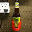 IMG_20160202_185412.jpg Fichier STL gratuit Porte-bière monté sur un carton・Objet imprimable en 3D à télécharger