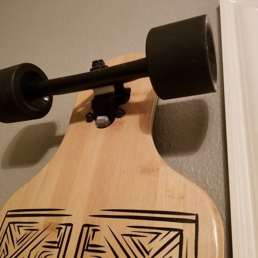 b56201b6e41a89ca78a6f5d508cac861_display_large.jpg Longboard Wall Hook