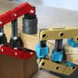 3D Printed Hand-Screw Clamp Free STL JakeJake Cults6.jpg Abrazadera de tornillo manual