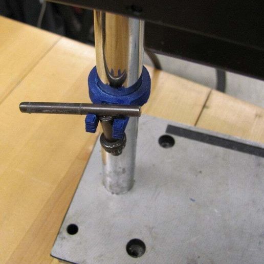 chuckclip-02_display_large_display_large.jpg Chuck Key Holder