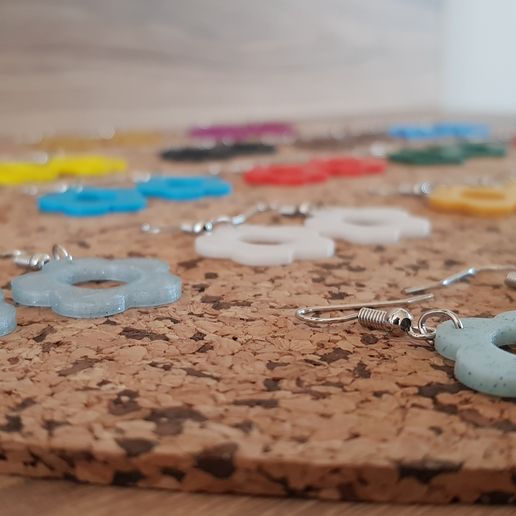 Daisy Earring 3D model