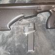 seperatedfromgun.jpg Airsoft AUG - ARP9 magazine adapter
