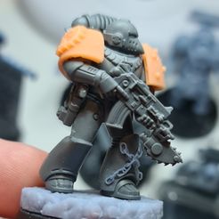 Mk5 / Mk6 Planet Muncher Pauldron