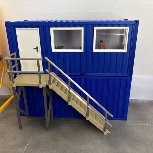 Set-of-stacked-20ft-Containers-with-breakroom-with-stairs2.jpg Conjunto de cantina elevada / sala de descanso / contentor de escritório incluindo mobiliário e acessórios e escadas 1/14