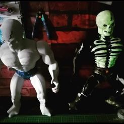 He-man Scareskull  Motu stile action figure