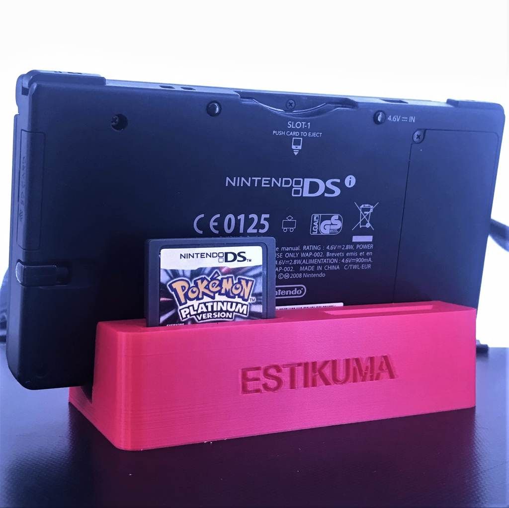 Télécharger fichier OBJ gratuit Nintendo DSi Support de présentation large • Objet pour