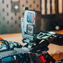 IMG_5874.jpeg Archivo STL gratis CRAMER TRUGGY RC GoPro Spoiler Mount・Objeto para impresora 3D para descargar