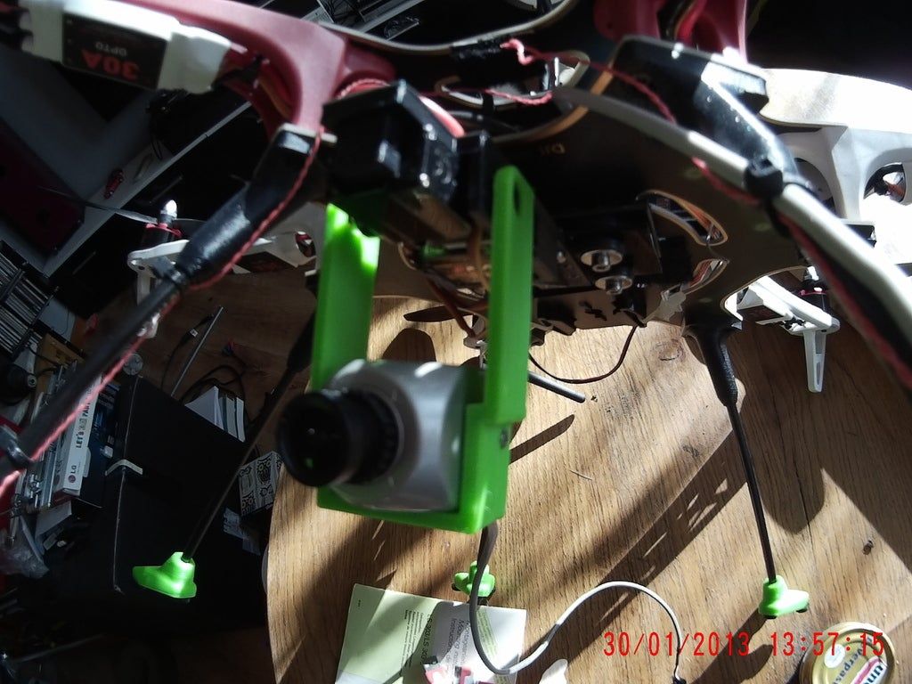 Free STL file Servo Gimbal voor Fatshark camera・3D printable model to