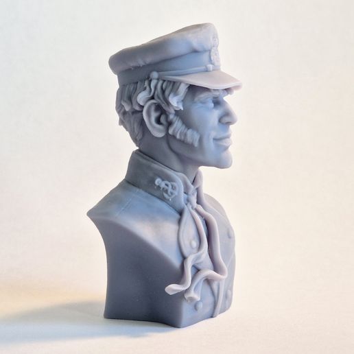 Corto_Maltese_Bust_EVM_3.jpg Corto Maltese - Buste