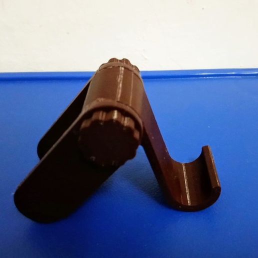 Smart Stand - A smart little stand for Smart Devices (Phones and Tablets)