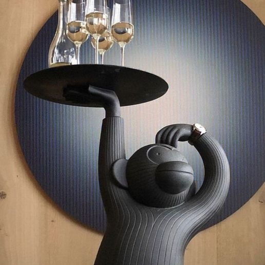 2f4e5ee6-a8e2-4e06-a7f4-c1a17184e314.jpg Monkey side table