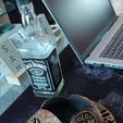 PSX_20240225_142212.jpg Skull Jack Daniel's 70cl Bottle Stand