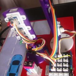 DSC00162.JPG Fichier STL gratuit Feu tricolore / Arduino Traffic Light・Plan à télécharger et à imprimer en 3D