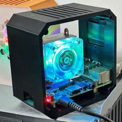 IMG_2370.jpg Raspberry PI 3 - PI4 - PI5 Desktop Remix