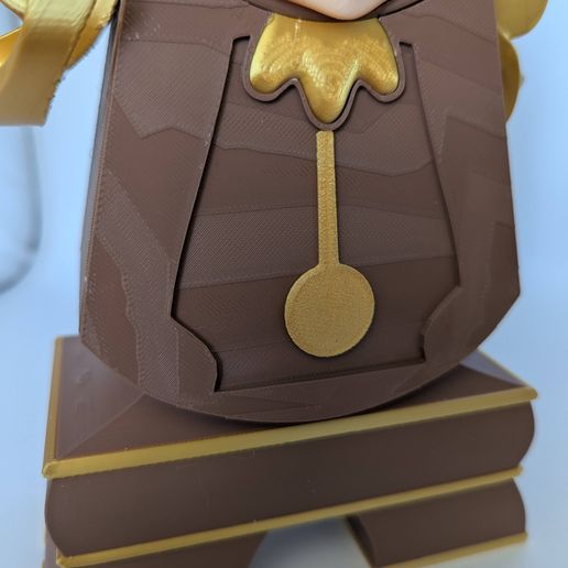 PXL_20250406_153730537.jpg big ben (cogsworth) magnetic box from beauty and the beast