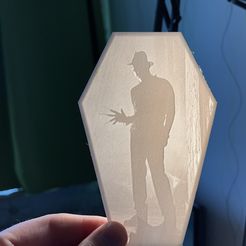 Freddy1.jpg LITHOPHANE MOTIF FREDDY KRÜGER POUR HALLOWEEN