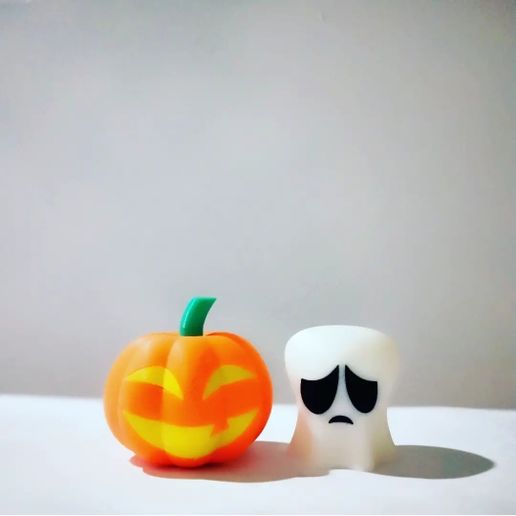 Happy pumpkin n Sad spooky 3D model