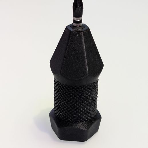 PXL_20250529_193937579.jpg Compact magnetic Hex driver