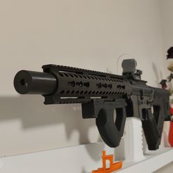 IMG_20220202_143630.jpg 9 different Airsoft M4/AR15 Keymod, MLOK and Picatinny rails 320mm handguard with delta ring