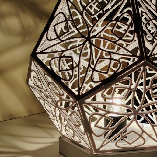 IMG20240222180433.jpg Dodecahedron lamp