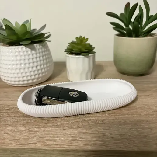 Wave Catchall Tray Catch All