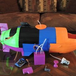 DSCN1911_display_large.JPG Free STL file The Catfish - A fully working submarine・3D printer design to download
