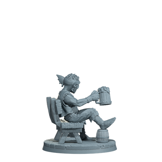 Goblin on a Bench (40mm+75mm+120mm)